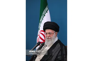 عکس‌هایی از دیدار رئیس‌جمهور و اعضای هیئت دولت چهاردهم با رهبر معظم انقلاب
