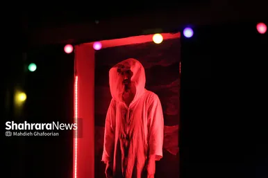 نمایش «هنوز نمرده» در گلشهر