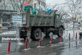 فعالیت ۴۷۳ دستگاه انواع ماشین‌آلات برای برف‌روبی معابر سطح شهر مشهد | هیچ مسدودی در سطح شهر مشهد وجود ندارد+ فیلم