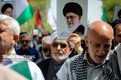 راهپیمایی ضدصهیونیستی نمازگزاران مشهدی و حمایت از عملیات وعده صادق سپاه