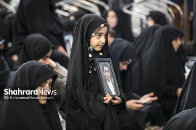 گزارش تصویری | مراسم چهلم شهدای حوادث دی ماه در حرم مطهر رضوی با حضور رئیس جمهور