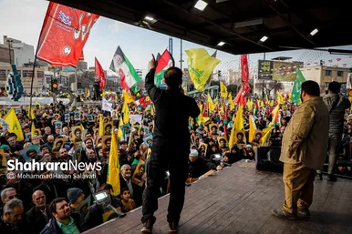 گزارش تصویری | اجتماع باشکوه مردم مشهد همزمان با آئین تشییع شهدای مقاومت در لبنان (۵ اسفند ۱۴۰۳)