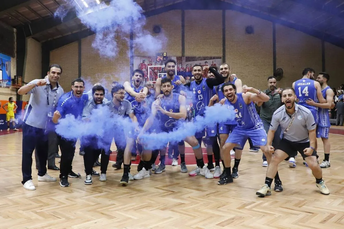 استقلال قهرمان انتخابی سوپرلیگ غرب آسیا شد + عکس