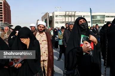 گزارش تصویری | عزاداری شهادت رهبر معظم انقلاب اسلامی در میدان شهدا مشهد