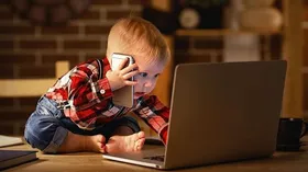 والدین، همراه تربیتی کودک در جهان مجازی