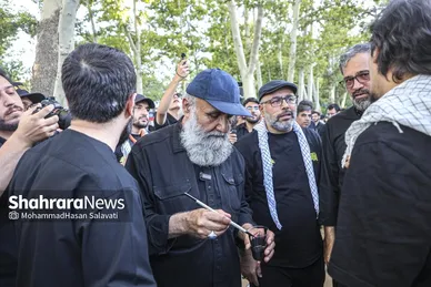 گزارش تصویری | اجرای دیوار نگاره «قوموا لله» با حضور هنرمندان بین المللی در مشهد