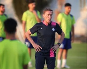 سسما به نکونام: پولم را ندهند دیگر به ایران برنمی&zwnj;گردم| بحران مربی بدنساز در استقلال