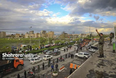گزارش تصویری | تشکیل زنجیره انسانی مردم در کنار نیروگاه حرارتی مشهد