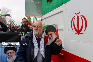 گزارش تصویری | راهپیمایی مردم مشهد در یوم الله ۲۲ بهمن ۲