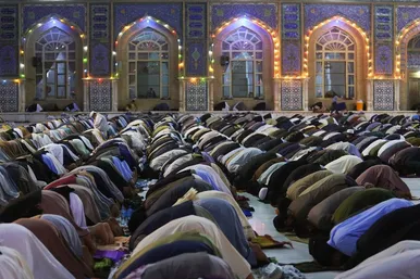 رمضان در مسجد جامع هرات