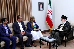 با قدرت در مقابل توطئه سعودی&zwnj;ها و اماراتی&zwnj;ها برای تجزیه یمن بایستید
