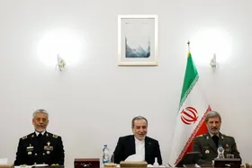 فرمانده کل ارتش: امروز، دیپلماسی و میدان یک موضوع جامع هستند | دشمن فقط زبان قدرت را می&zwnj;فهمد + فیلم