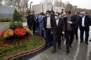 بازدید مسئولان شهری و استانی از اقدامات مدیریت شهری مشهد در بهار ۱۴۰۱