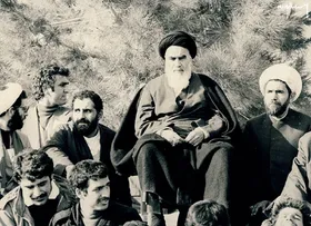 ویدئو| سخنان تاریخی امام خمینی (ره) در بدو ورود به ایران