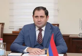 وزیر دفاع ارمنستان به ایران سفر کرد