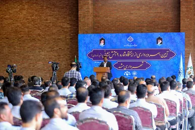 رژه ناوگان خودرویی آتش نشانی مشهد