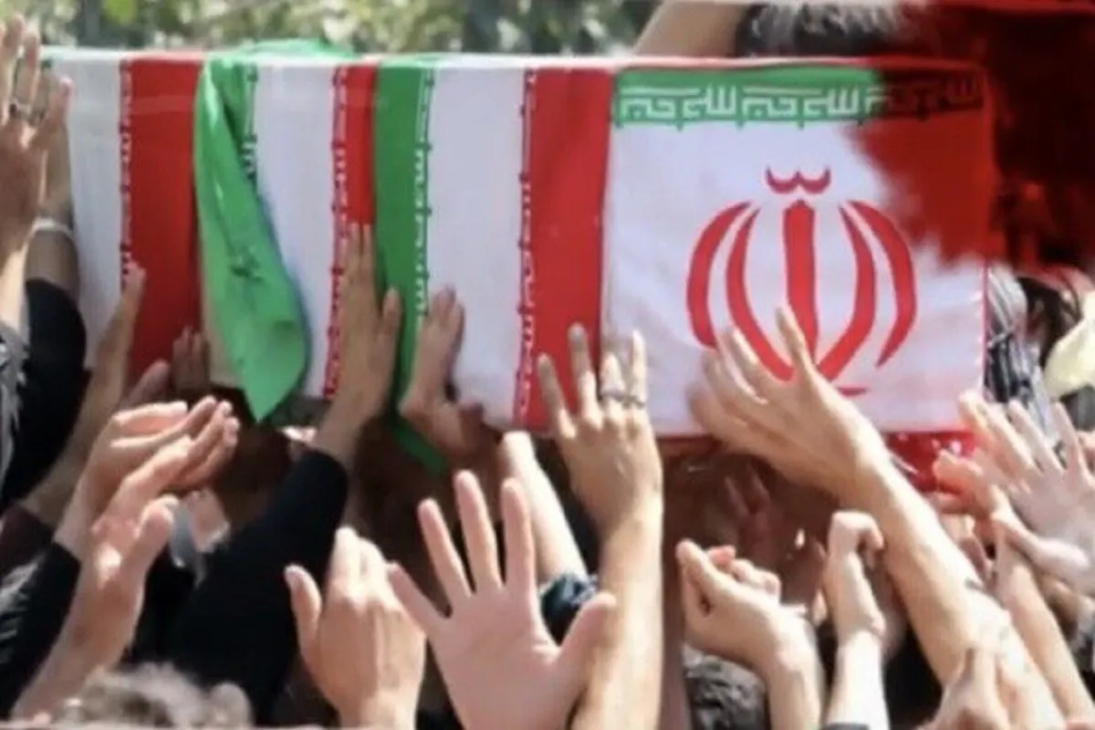 پیکر طلبه شهید «حجت‌الاسلام علی زمانیان» در همدان تشییع شد (۲۸ دی ۱۴۰۴)