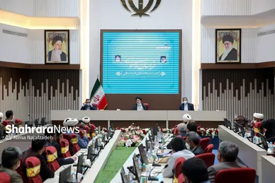 نشست رئیس جمهور با فعالان فرهنگی خراسان رضوی