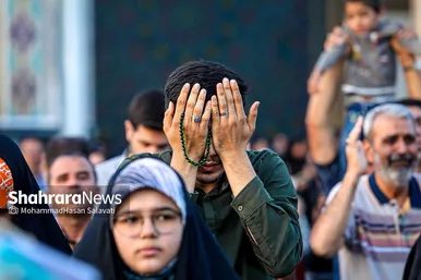 مراسم دعای عرفه در حرم مطهر رضوی