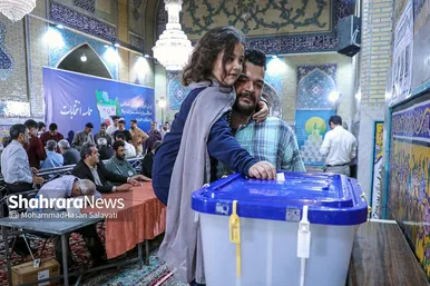 آخرین ساعات انتخابات ریاست جمهوری در حرم مطهر رضوی