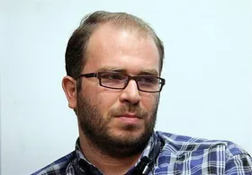 واکنش محمدرضا شهبازی، مجری &laquo;پاورقی&raquo; به ماجرای خبر اخراجش از تلویزیون