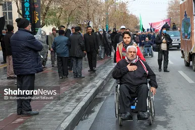 تشییع پیکر مطهر ۱۰ شهید گمنام در مشهد