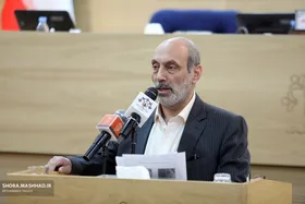 شهرداری باید روح خدمتگزاری و اخلاص را بیشتر از جاهای دیگر داشته باشد