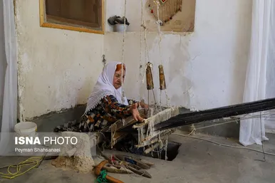ایران زیباست | خورجین‌بافی؛ هنر دستان اهالی کویر