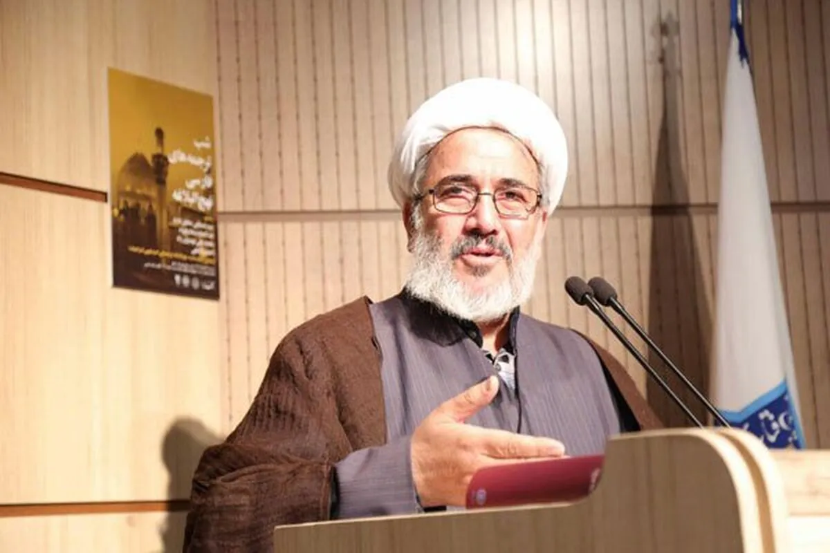 هوشمندی در مبارزه و نواندیشی در تفسیر |  واکاوی مشی فکری و تفسیری رهبر شهید پیش از انقلاب اسلامی