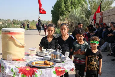 خادمان کوچک اربعین