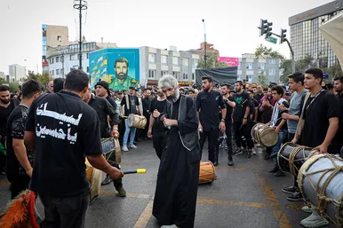 خیمه سوزان عصر عاشورا در مشهد