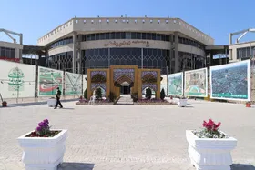 باغ&zwnj;ایرانی ایوان سلام پایانه مسافربری امام&zwnj;رضا(ع) با حضور ضرغامی افتتاح شد