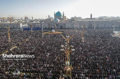 گزارش تصویری | نماز عید فطر در حرم امام‌رضا(ع)