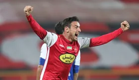 ویدیو گل اول پرسپولیس به مس رفسنجان توسط گولسیانی (۱۲ خرداد ۱۴۰۳)
