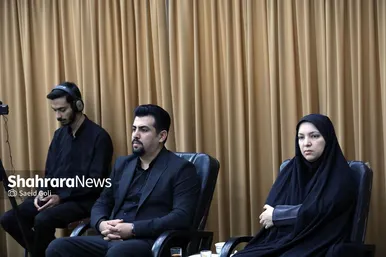 دیدار جمعی از خبرنگاران و کارمندان مؤسسه فرهنگی شهرآرا با نماینده ولی‌فقیه در خراسان‌رضوی