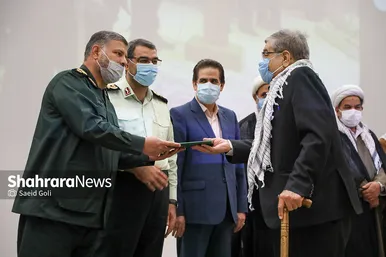 تجلیل از پیشکسوتان دفاع مقدس خراسان رضوی همزمان با سراسر کشور