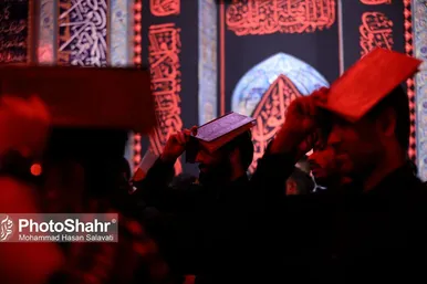 مراسم احیای شب بیست و یکم ماه رمضان در مشهد