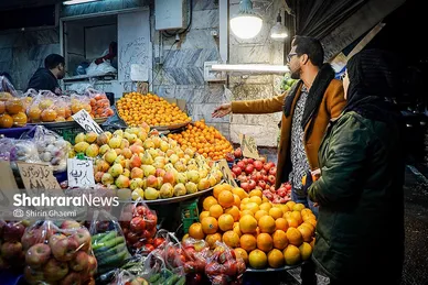 گزارش تصویری | بازار شب یلدا در مشهد