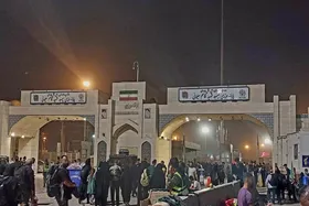 ویدئو | وضعیت پارکینگ&zwnj;های مهران در آستانه اربعین ۱۴۰۴