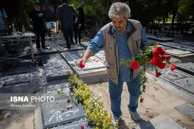 عکس‌هایی از حضور جمعی از سینماگران در قطعه هنرمندان