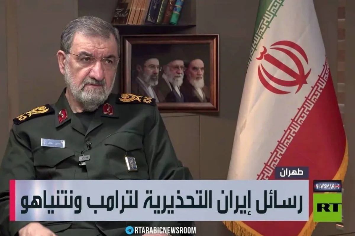 محسن رضایی: در مذاکره جدی و در دفاع جدی‌تر هستیم