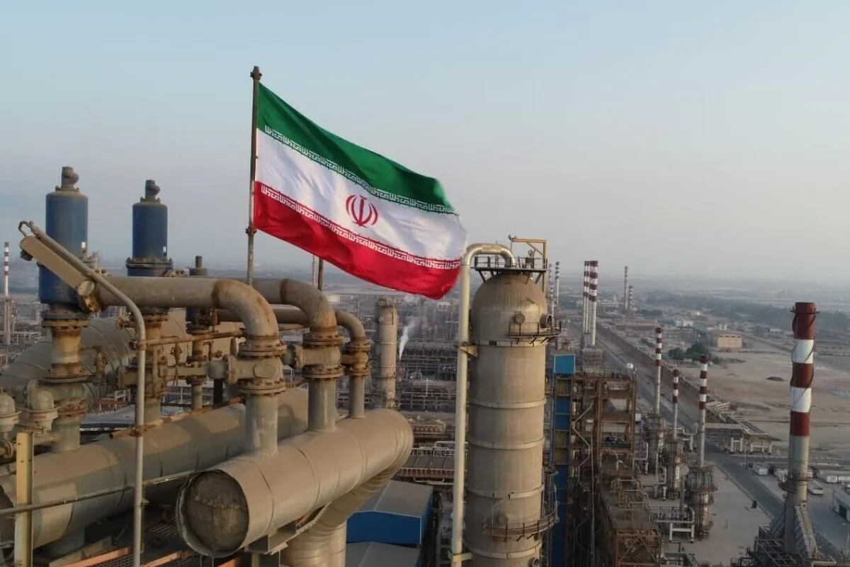 قیمت نفت ایران ۱۱۱ دلار شد (۳ فروردین ۱۴۰۵)