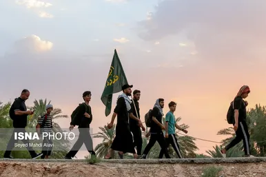 قدم قدم تا حسین(ع) | پیاده روی زائران اربعین از مسیر طریق العلما