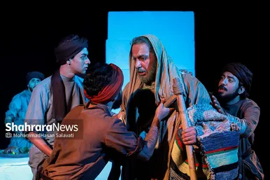 نمایش آئینی «آهوان»