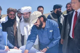مقامات طالبان و سفیر چین به معدن &laquo;مس عینک&raquo; رفتند