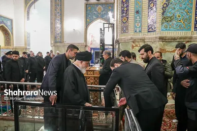 گزارش تصویری | اقامه نماز عید فطر در حرم مطهر امام رضا (ع)