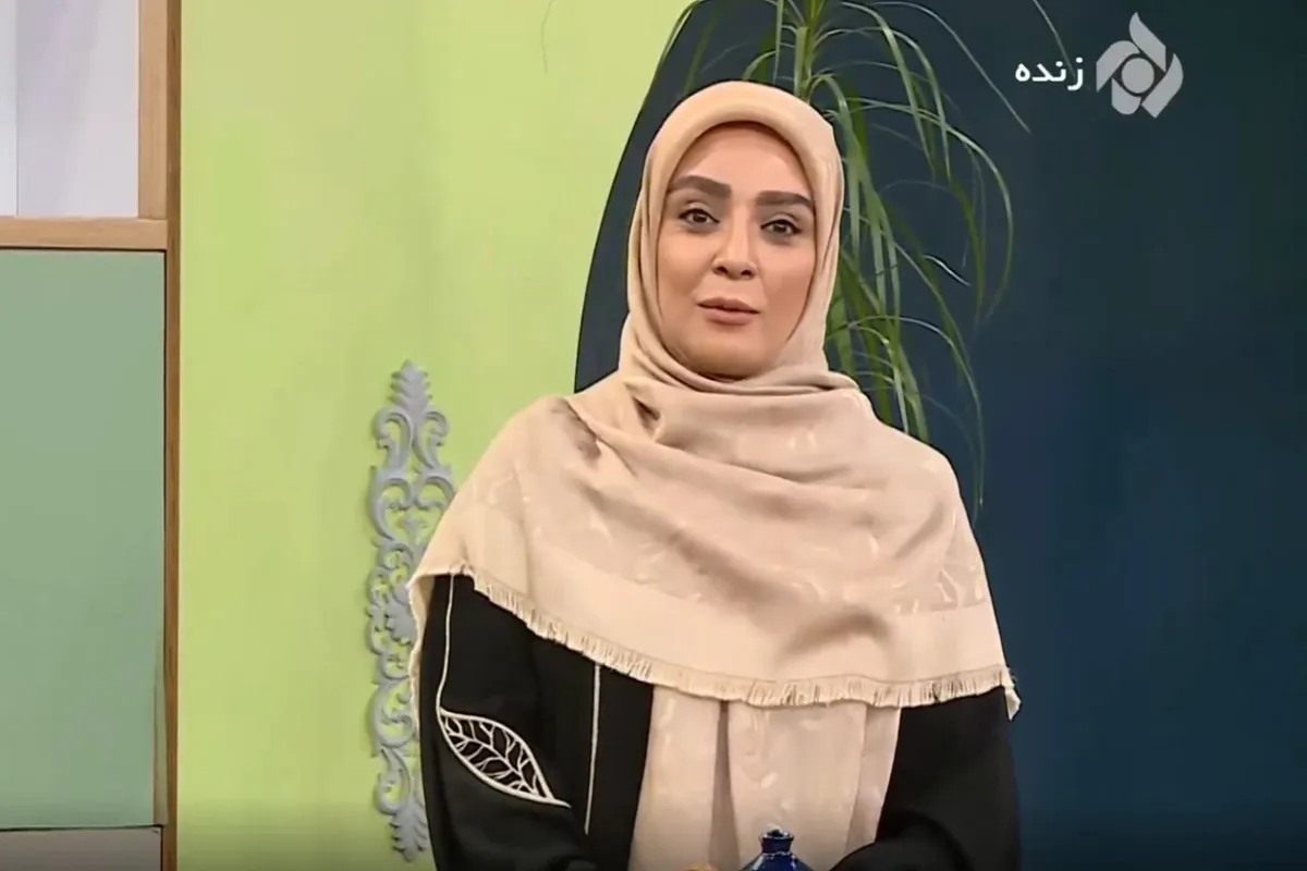 عذرخواهی مجری تلویزیون به‌دلیل اشتباه لفظی درباره شهادت حضرت فاطمه زهرا (س) + فیلم