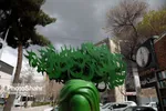 مشهد با نصب نماد‌ها و نشانه‌های هنری برای نوروز ۱۴۰۰ آماده می‌شود + تصاویر
