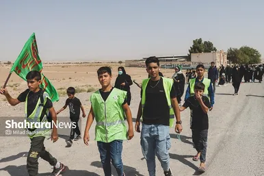 زائران پیاده امام رضا(ع) - ۲