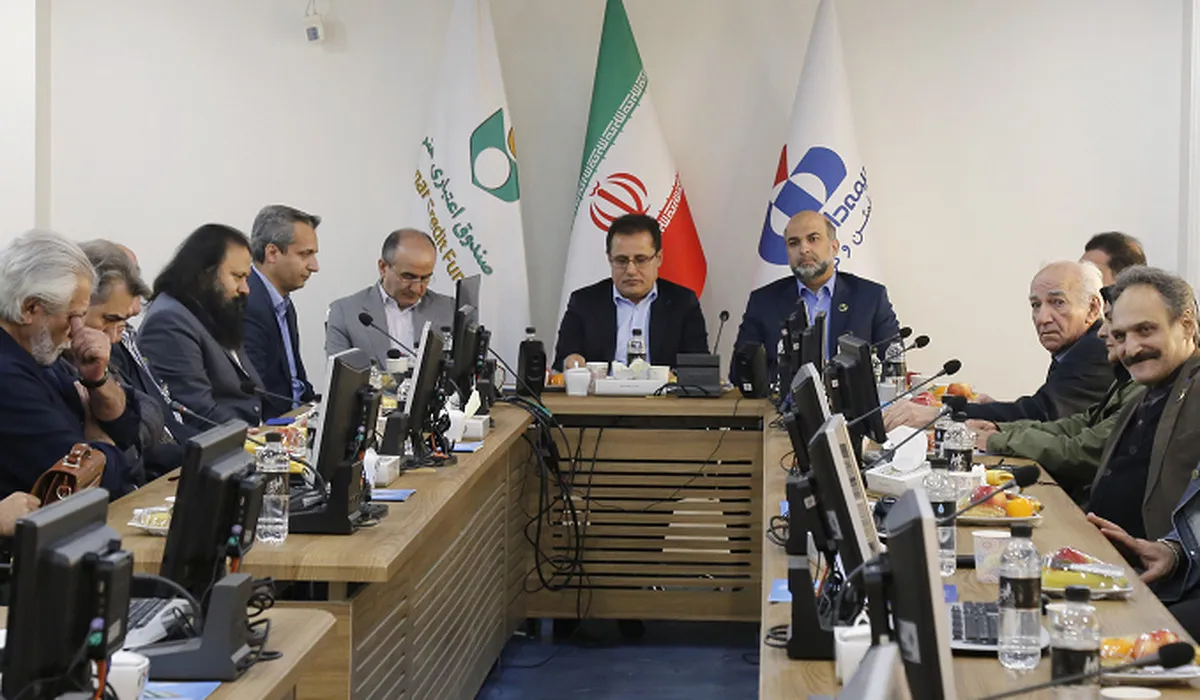 امضای تفاهم نامه بین صندوق اعتباری هنر و بیمه دانا 